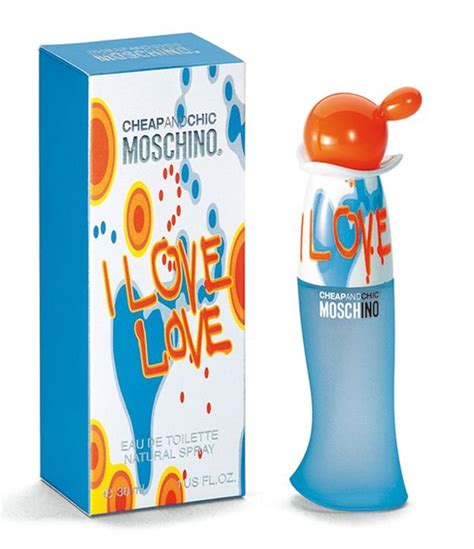 moschino i love love smell